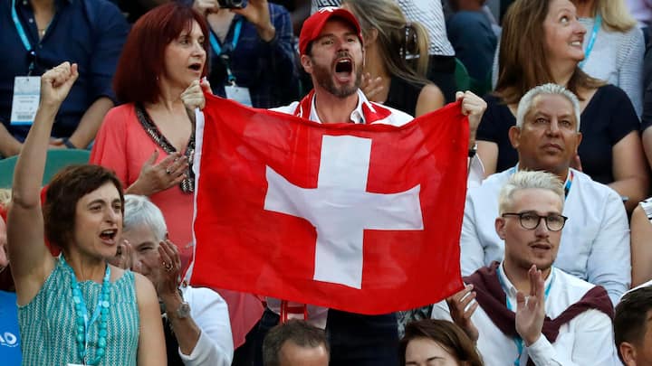 Fan von RogerFedererSein Hobby ist Tennis – auch als Fan. Für den legendären Match Federer gegen Nadal am Australian Open 2017 nahm er sich eigens ein paar Tage frei.