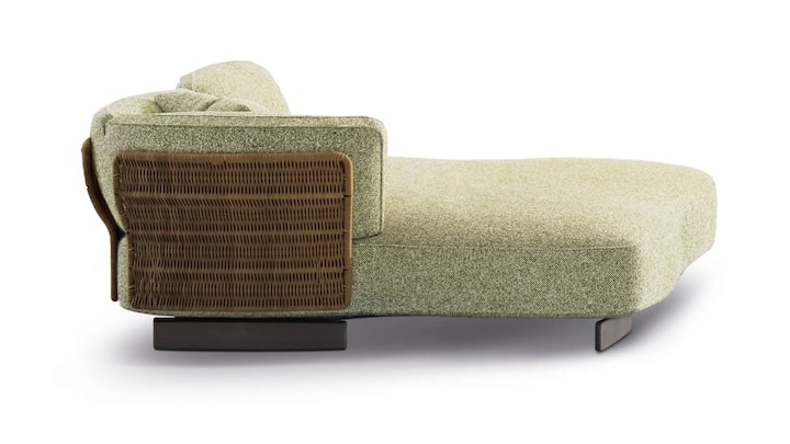 Saki: Das Outdoorpolstermöbel ist ein Entwurf von Nendo, dem berühmten Designstudio in Tokio.