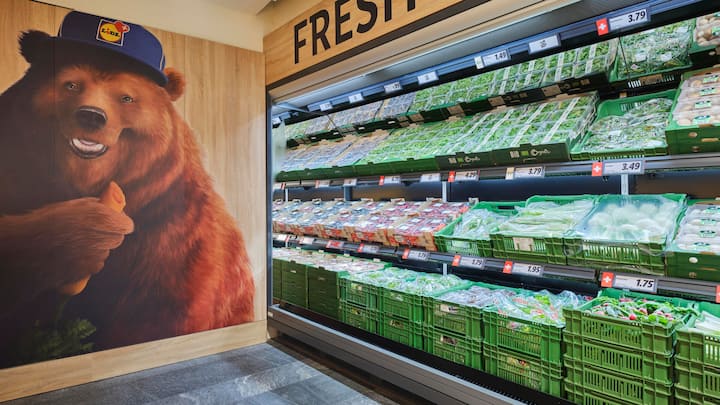 Der Wettbewerb um die besten Lagen ist in vollem Gang. Lidl eröffnete in der ­Berner Innenstadt eine Filiale und geht auf Konfrontation mit Migros und Coop.