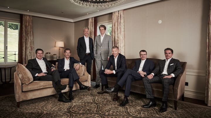 Vontobel-Führung: Georg Schubiger, Axel Schwarzer, Präsident Herbert Scheidt, CEO Zeno Staub, Felix Lenhard, Martin Sieg Castagnola, Roger Studer (v.l.)
