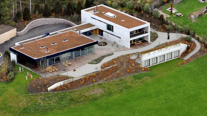 niederteufen,19.11.2008. villa von pierin vincenz, chef raiffeisen banken.