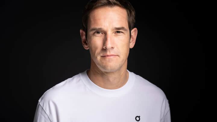 SCHWEIZ ON MARTIN HOFFMANN