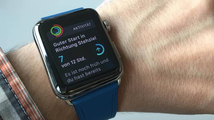 apple-watch-series-2-stainless-steel-42mm-praxistest-gesundheit-aktivitaet-stehziel-alert.jpg