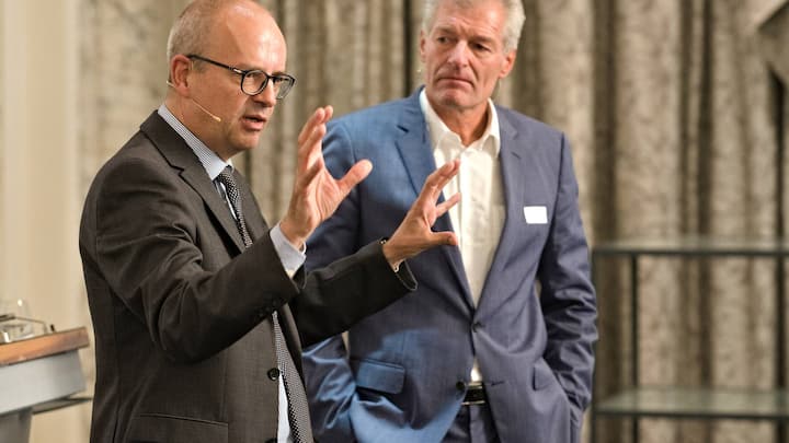 Eric Scheidegger, Botschafter, SECO; Heinz Karrer, Präsident, economiesuisse