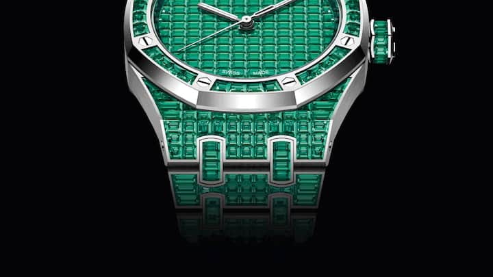 Die Audemars Piguet Royal Oak mit grünen Diamanten.