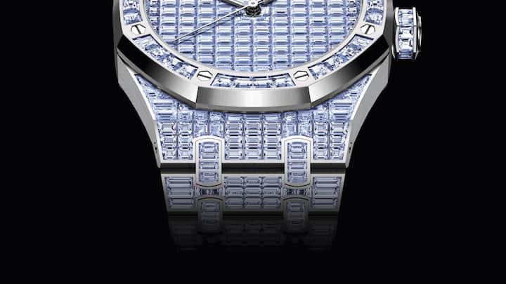Die Audemars Piguet Royal Oak mit blauen Diamanten.