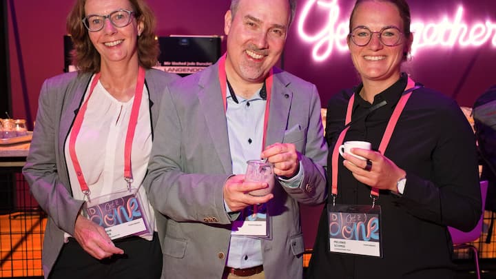 Kathrin Lauper, Swisscom (Schweiz) AG;Fabian Talleri, Swisscom (Schweiz) AG;Melanie Schmid, Die Schweizerische Post