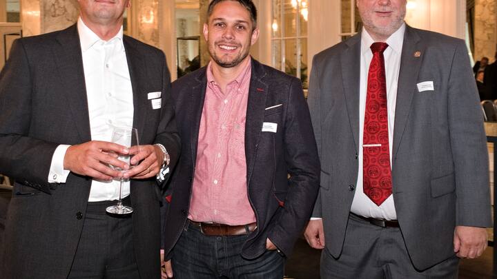 Drei Vorstandsmitglieder von Consulting Cluster: Peter Burkhalter, Burkhalter Rechtsanwälte; Charly Suter, KMU-Digitalisierung; Christoph Beer, mundi consulting ag