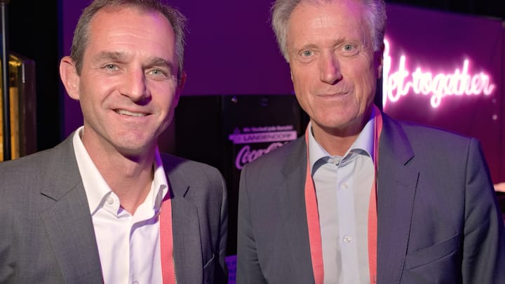 Thomas Allemann, Credit Suisse AG;Herbert Bolliger, Metro