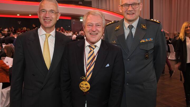 Axel Lehmann, UBS Switzerland AG;Urs Berger, VRP, Die Mobiliar;Daniel Baumgartner, Korpskommandant