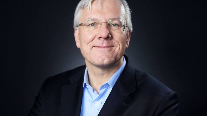 Christoph Franz, chairman of Roche Holding AG, poses for a photograph following a Bloomberg Television interview at the World Economic Forum (WEF) in Davos, Switzerland, on Thursday, Jan. 19, 2017. World leaders, influential executives, bankers and policy makers attend the 47th annual meeting of the World Economic Forum in Davos from Jan. 17 - 20. Photographer: Simon Dawson/Bloomberg