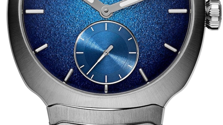 H. Moser & Cie Streamliner Small Seconds Blue Enamel