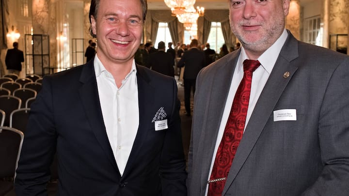 Raphael Karlen, MAK Consulting AG; Christoph Beer, Vorstandsmitglied, Consulting Cluster