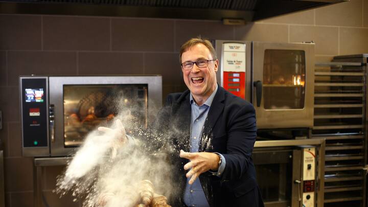 Kevin Toland, the CEO of Cuisine de France owner Aryzta.Pic:Mark Condren.29.11.2019.© The Irish Independent / eyevineContact eyevine for more information about using this image:T: +44 (0) 20 8709 8709E: info@eyevine.comhttp://www.eyevine.com (FOTO: DUKAS/EYEVINE)