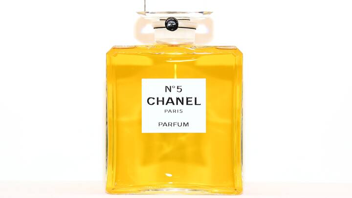 PARIS, FRANCE - MAY 30:  Chanel N5 perfum in display at the Chanel Opening Party for the Exhibition "Dans les Champs de Chanel" at Jardin des Tuileries on May 30, 2018 in Paris, France.  (Photo by Pascal Le Segretain/Getty Images)