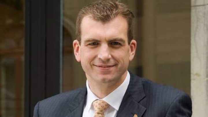 christopher_rudolph_pr.jpg