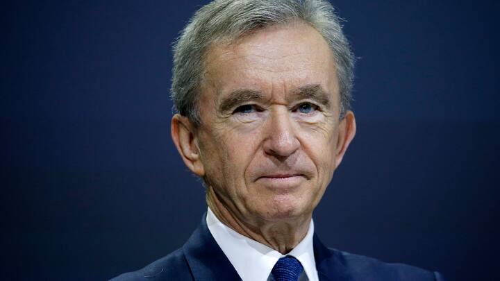 PARIS, FRANCE - MAY 25:  LVMH luxury group CEO Bernard Arnault attends the Viva Technology show at Parc des Expositions Porte de Versailles on May 25, 2018 in Paris, France. Viva Technology, the new international event brings together 5,000 startups with top investors, companies to grow businesses and all players in the digital transformation who shape the future of the internet.  (Photo by Chesnot/Getty Images)
