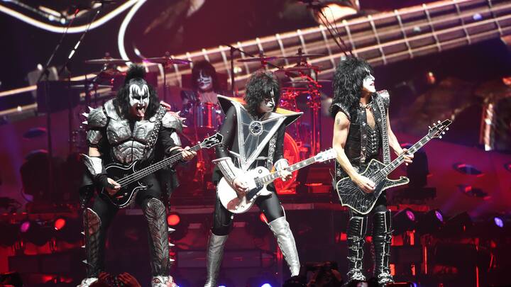 UNIONDALE, NEW YORK - MARCH 22:  Gene Simmons, Eric Singer, Tommy Thayer, Paul Stanley of the band KISS perform on stage during KISS End Of The Road World Tour at Nassau Coliseum on March 22, 2019 in Uniondale, New York. (Photo by Kevin Mazur/Getty Images)