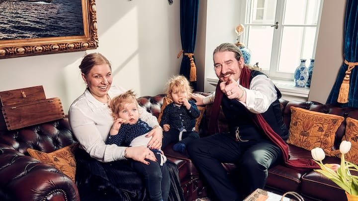 Fam. Nikolajsen - BILANZ: weitere Verwendung nur mit Genehmigung von Niklas Nikolajsen. Usage with permission only.