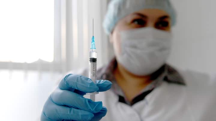 NOVOSIBIRSK, RUSSIA - FEBRUARY 7, 2019: Free vaccination against tick-borne encephalitis at Medical Center 1. Kirill Kukhmar/TASS (Photo by Kirill Kukhmar\TASS via Getty Images)
