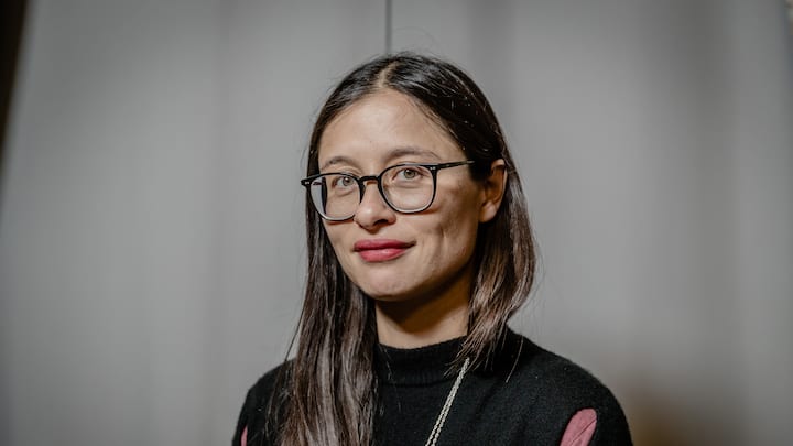 Künstlerin MAI-THU PERRET