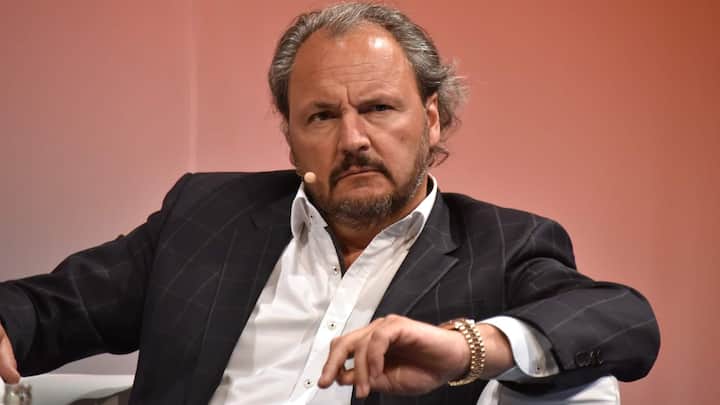04.06.2019, Nordrhein-Westfalen, Kln: Christoph Vilanek,  CEO, freenet AGspricht   auf der Anga com, der Internationalen Fachmesse mit Kongress fr Kabel, Breitband und Satellit Foto: Horst Galuschka/dpa/Horst Galuschka dpa [ Rechtehinweis: picture alliance/Horst Galuschka/dpa/Horst Galuschka dpa ]