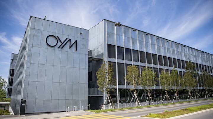Eine Ansicht des Spitzensport-Zentrum "OYM" ("On Your Marks"), am Mittwoch, 26. August 2020, in Cham. Der Sportkomplex von Hans-Peter Strebel bietet Spitzenathleten modernste Trainingsanlagen. (KEYSTONE/Urs Flueeler)