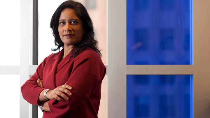 Portrait von Naureen Hassan