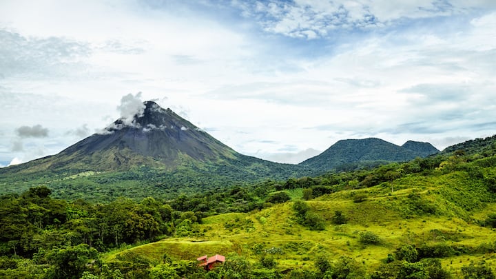 Blick auf den Vulkan Arenal in Costa Rica.