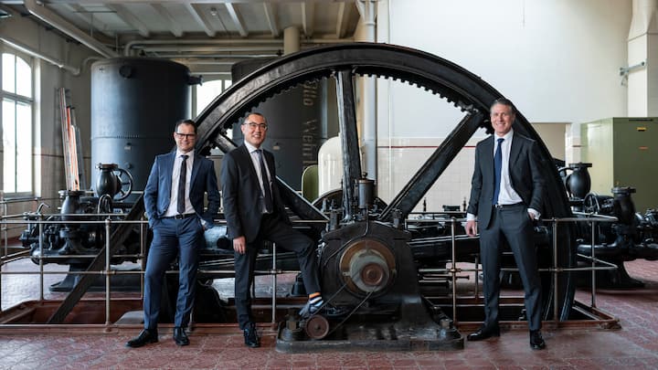 Adrian Wenger (mit Brille), Karl Flubacher, Tobias Kurth VZ