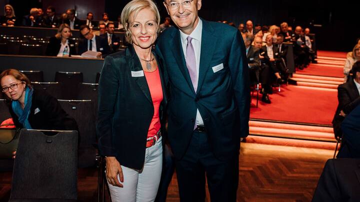 Dr. Carla Speziali (Speziali & Partner) und Dr. Felix Ehrat (Verwaltungsrat)