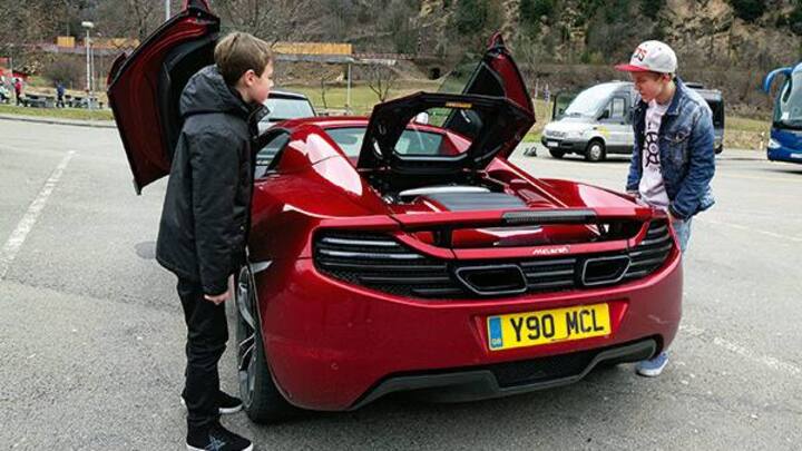 bil_09_lu_mclaren_04.jpg