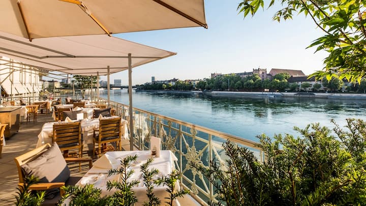 Platz 6 (Vorjahr: 4): Les Trois Rois, Basel