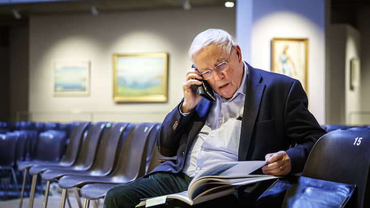 Former Swiss Federal councilor Christoph Blocher makes a phone call prior to a media visit of the exhibition of his collection entitled "Chefs-d'oeuvre suisses" (Swiss masterpieces in French) at the Fondation Pierre Gianadda in Martigny, Switzerland, Friday, December 6, 2019. (KEYSTONE/Valentin Flauraud)