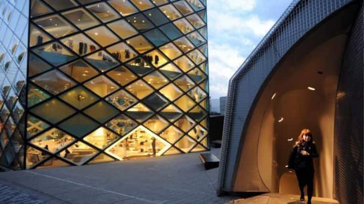 herzog_de_meuron_15.jpg