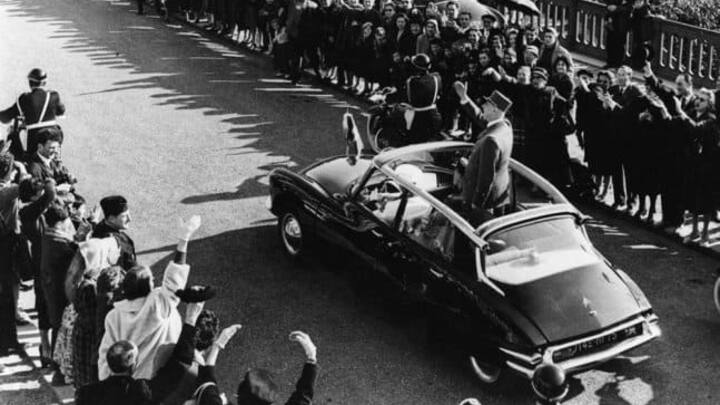 charles-de-gaulle-amtseinfuhrung.jpg
