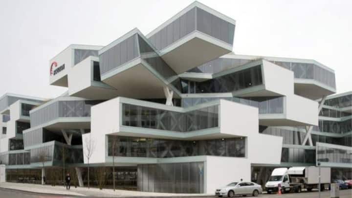 herzog_de_meuron_8.jpg