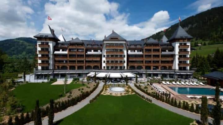 the_alpina_gstaad.jpg