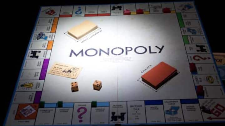 08.monopoly_pets4dawn.jpg