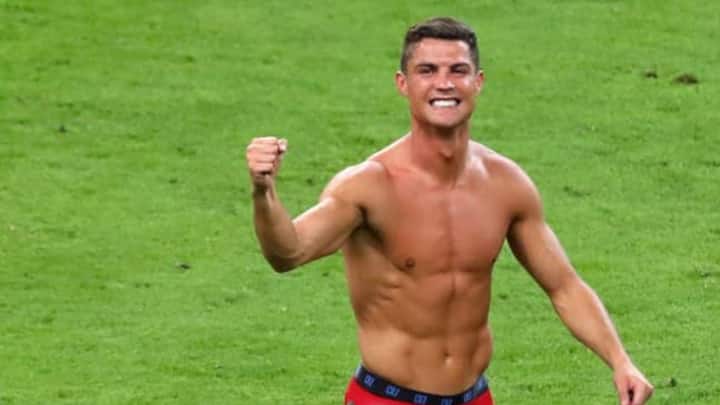 cristiano_ronaldo_cr7_0.jpg