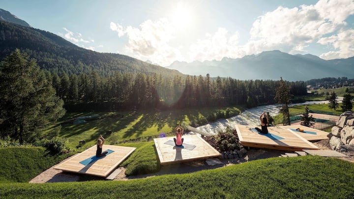 Platz 6 (Vorjahr: 7): Grand Hotel Kronenhof, Pontresina