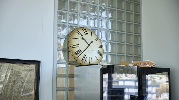 Bang & Olufsen