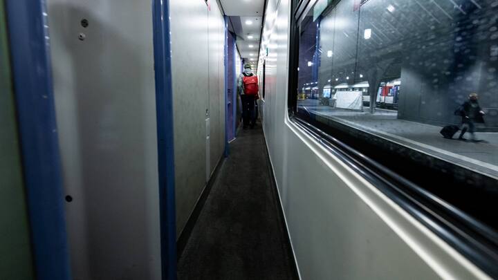Der Nightjet der OeBB steht zur Abfahrt nach Wien im Hauptbahnhof ZÃ¼rich bereit.29.11.2019Foto: Thomas LÃ¼thi