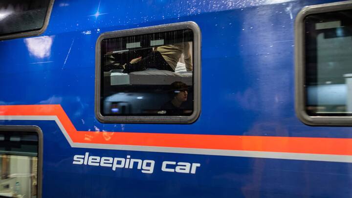 Der Nightjet der OeBB steht zur Abfahrt nach Wien im Hauptbahnhof ZÃ¼rich bereit.29.11.2019Foto: Thomas LÃ¼thi