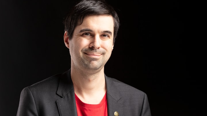 Samuel Bendahan, Nationalrat SP-VD, portraitiert am 5. Dezember 2019 in Bern. (KEYSTONE/Gaetan Bally)