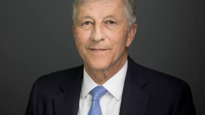 Portrait of Rolf Doerig, Chairman of the Board of Directors of Swiss Life Group, taken in Zurich, Switzerland, on March 14, 2017. (KEYSTONE/Gaetan Bally)Rolf Doerig, Praesident des Verwaltungsrates der Swiss Life-Gruppe, portraitiert am 14. Maerz 2017 in Zuerich. (KEYSTONE/Gaetan Bally)