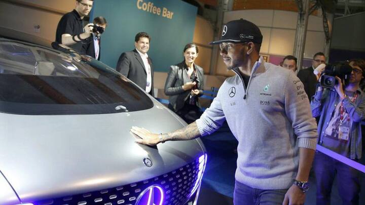 lewis-hamilton-mercedes_0.jpg