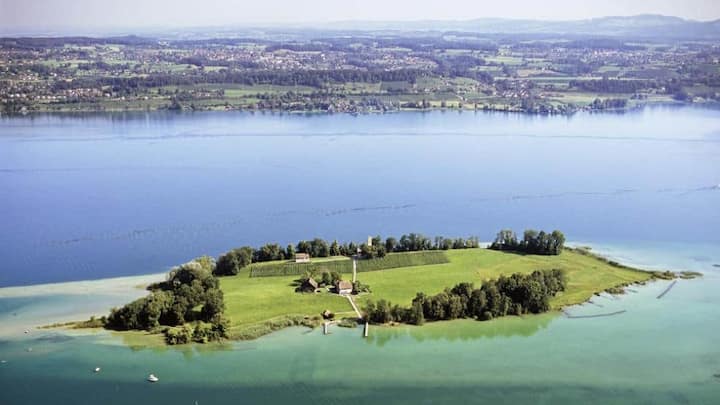 schweizer-insel-ufenau_dia003_favl_r.jpg