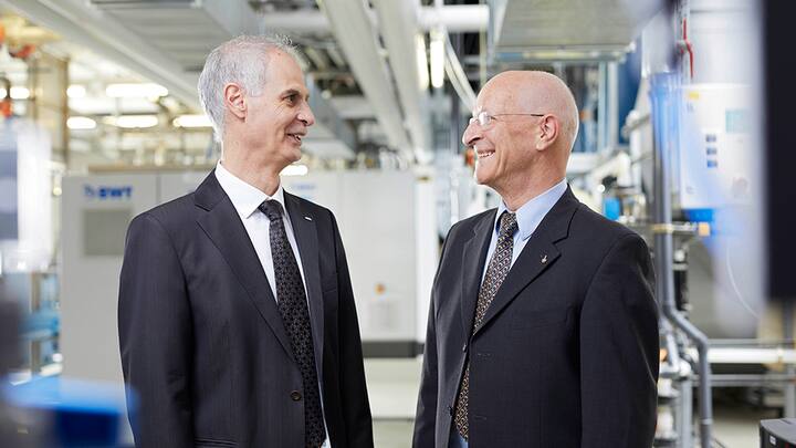Chef Mario El-Khoury (l.) und Verwaltungsratspräsident Claude Nicollier