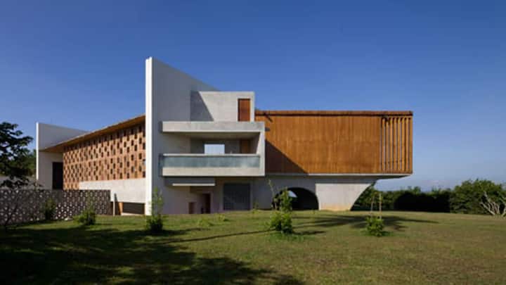 2_villavista_2_www.shigerubanaarchitects.com.jpg